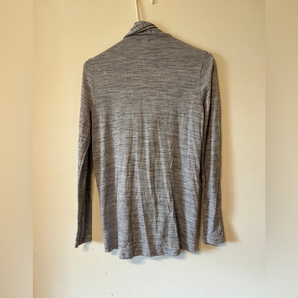 Sweater Lot - Picture 5 of 9